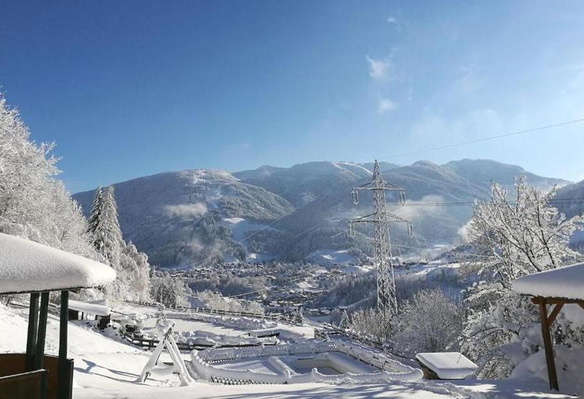 호텔 Landhof Kreuzsalgut