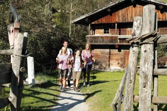 ホテル Schweizerhof