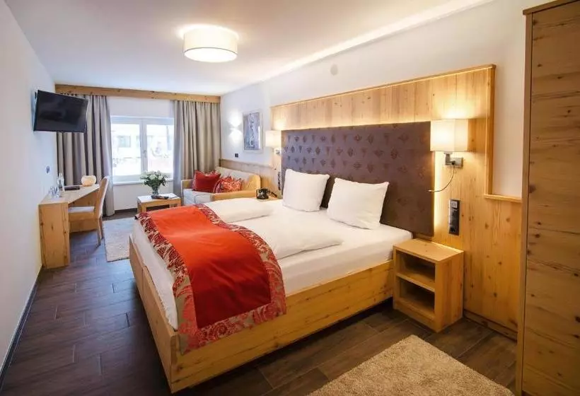 Отель Victoria   Adults Only