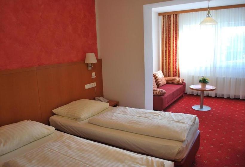 בית מלון כפרי Wirt Im Feld