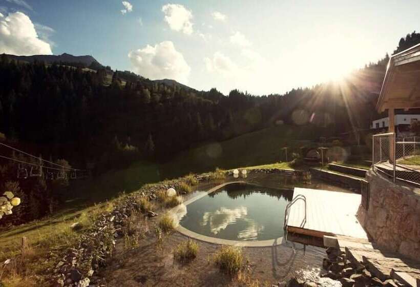 פנסיון Berghotel Pointenhof