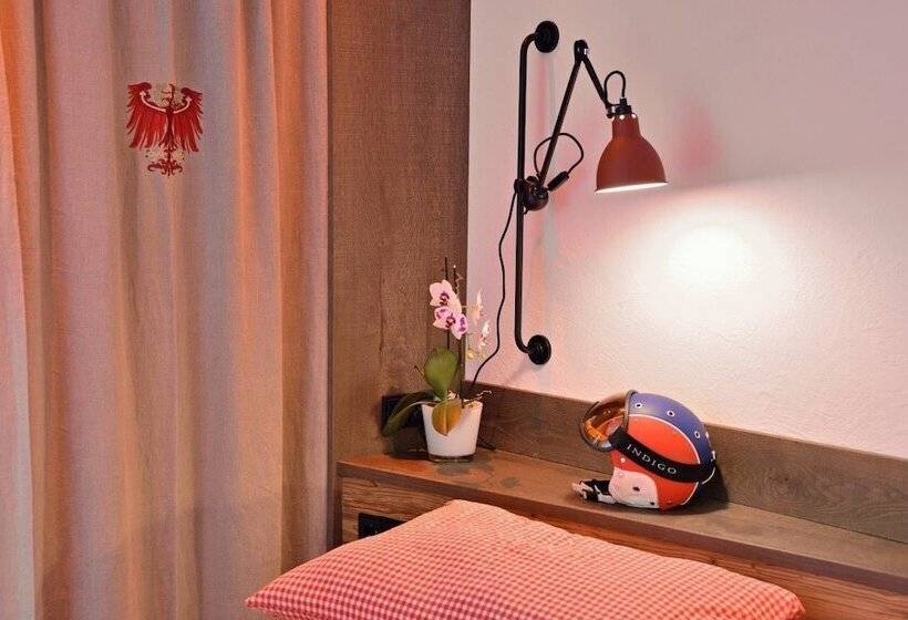 פנסיון Berghotel Pointenhof