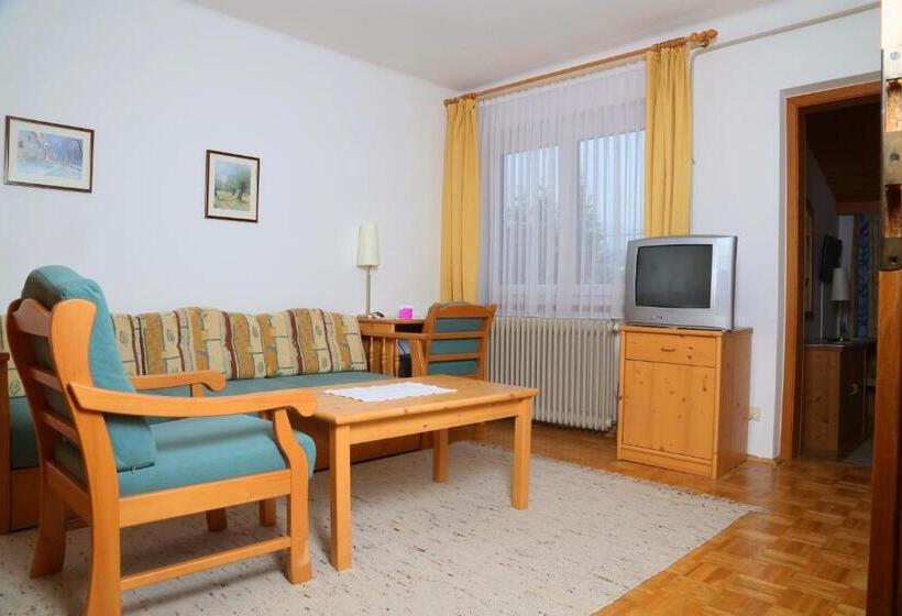 ペンション Gasthof Engelhof