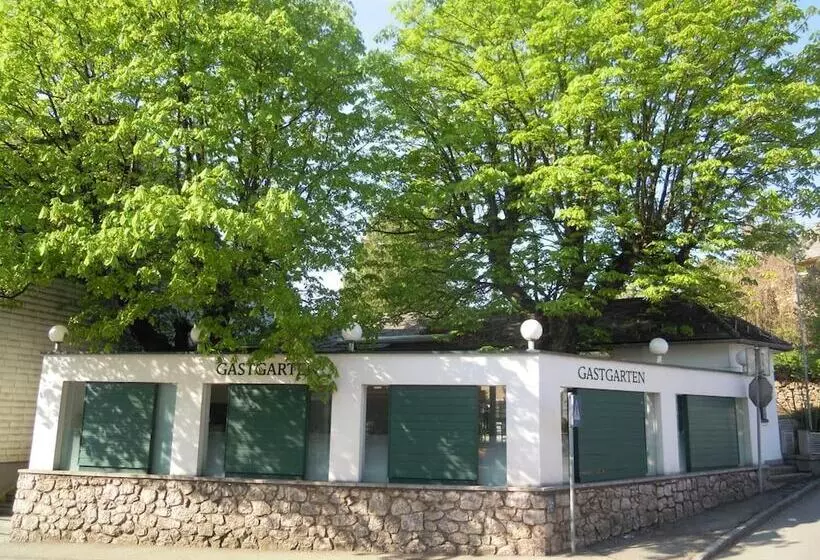 Schillerhof Hotel Garni