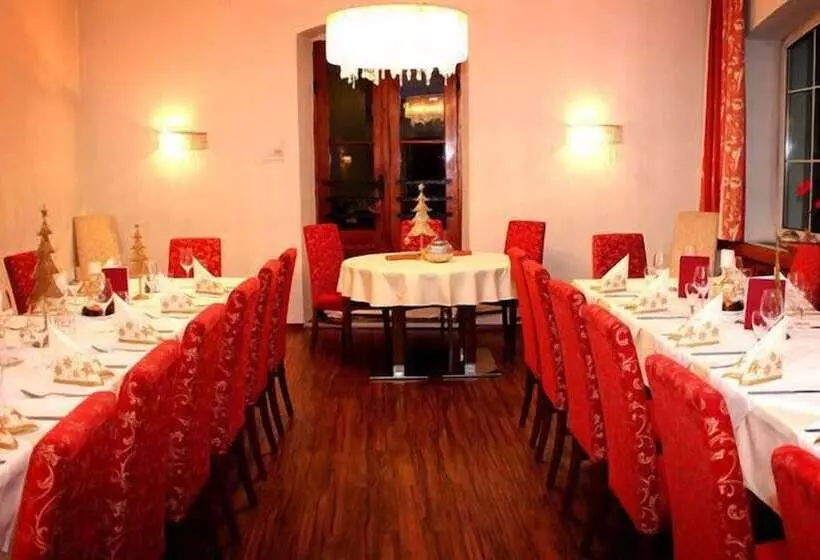 Schillerhof Hotel Garni