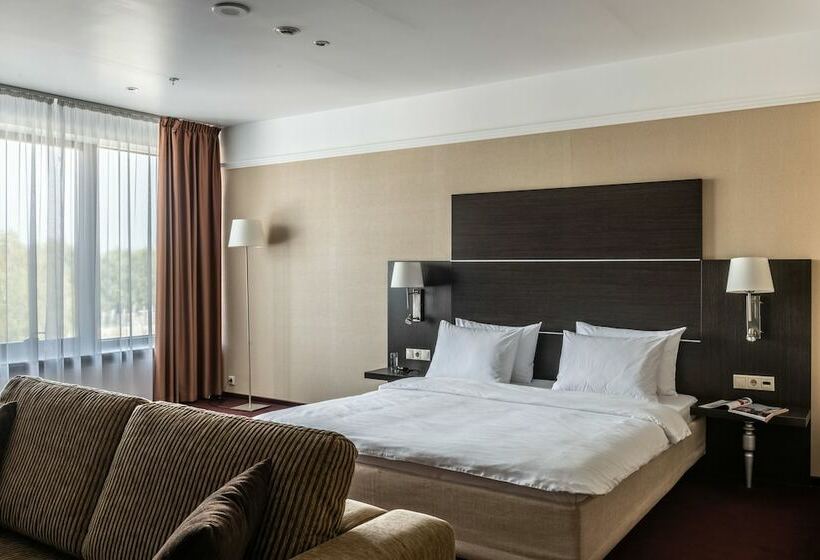 فندق Cosmos Izhevsk