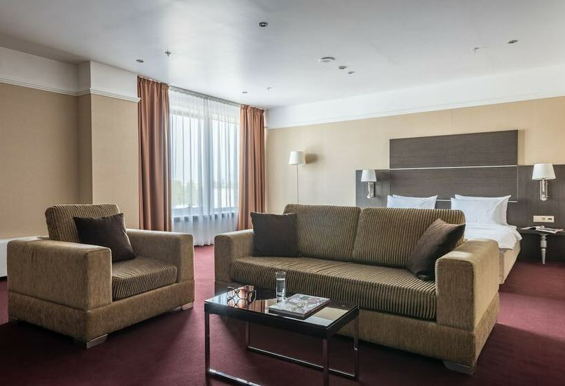 فندق Cosmos Izhevsk