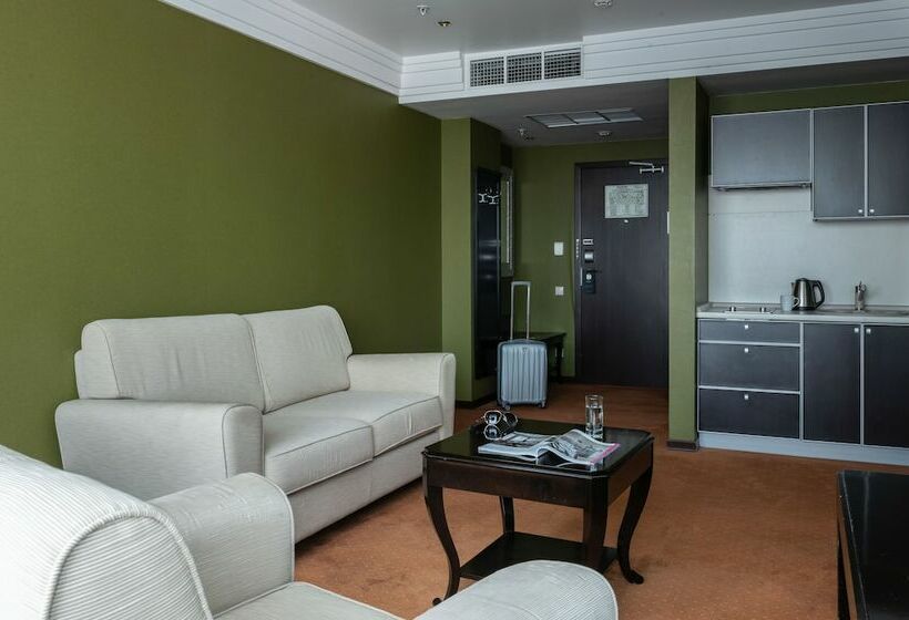 فندق Cosmos Izhevsk