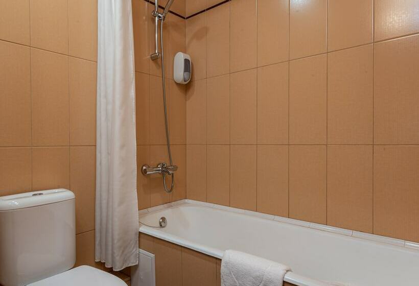 فندق Cosmos Izhevsk