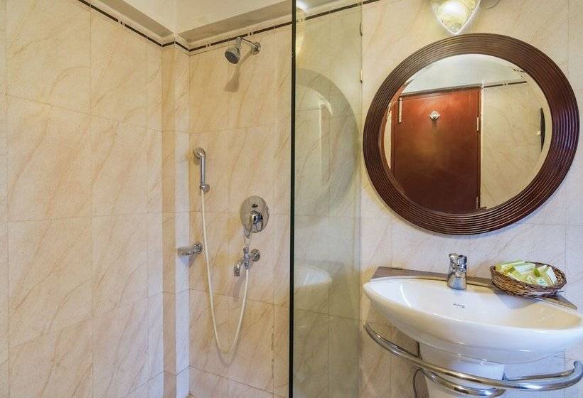 Отель The Riverwood Forest Retreat   Dooars