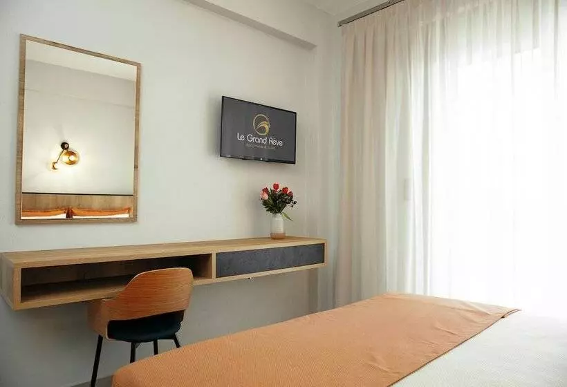 Le Grand Reve Apartments & Luxury Suites