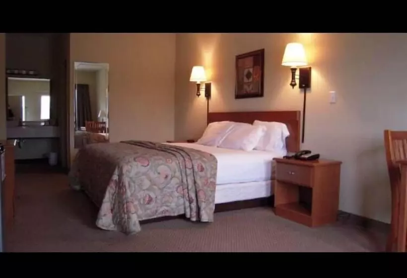 Motelli City Heart Inn & Suites