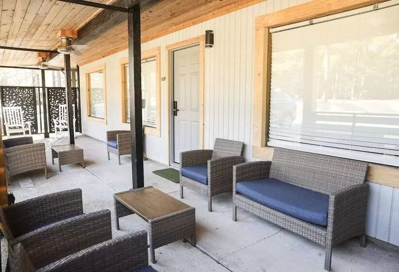 Motelli Rayburn Resorts