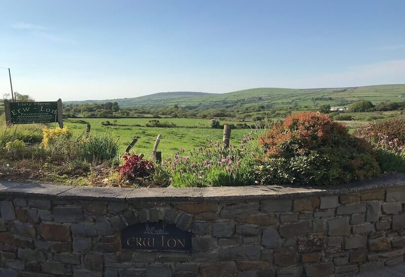 مبيت وإفطار Erwlon Farm