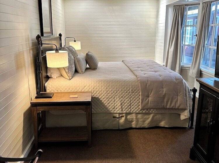 فندق Napa Valley Railway Inn