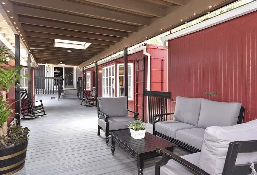 Hotelli Napa Valley Railway Inn