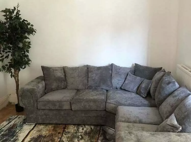 レジデンス Lovely 3bed House In Gillingham