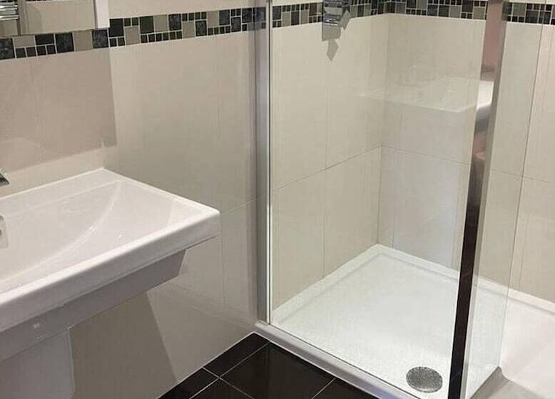 דירת נופש Spacious 3br Home In Bedford For Big Groups