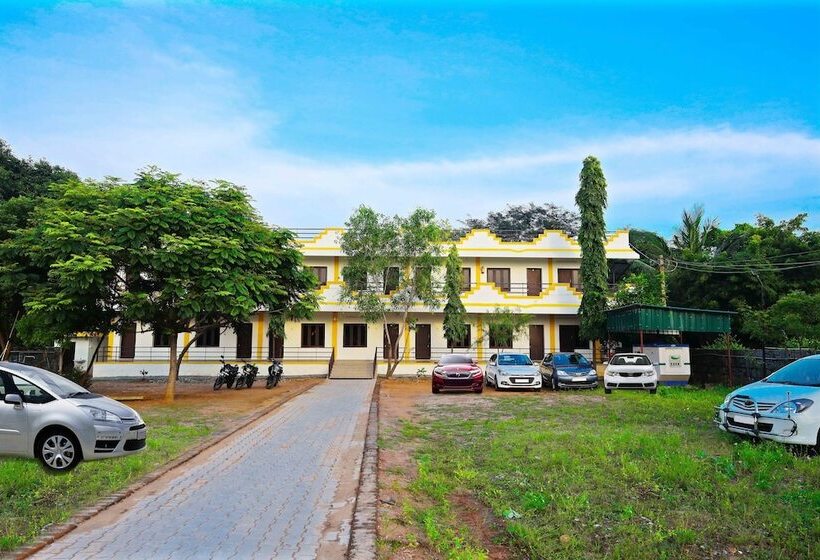 هتل Rani Residency