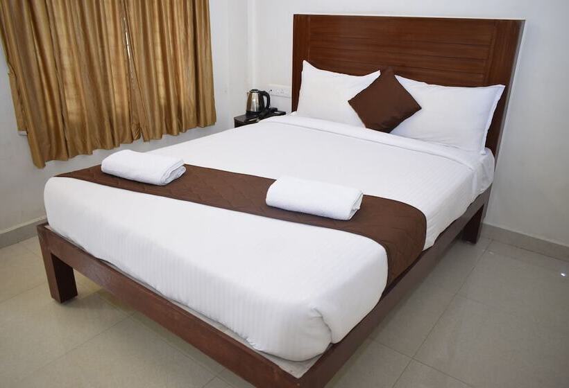 هتل Rani Residency