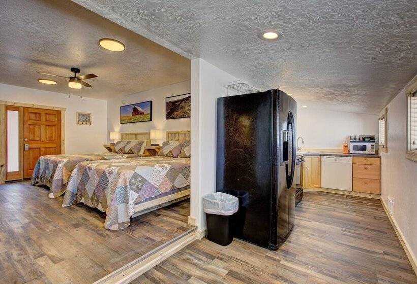 فندق Alpine Lodge