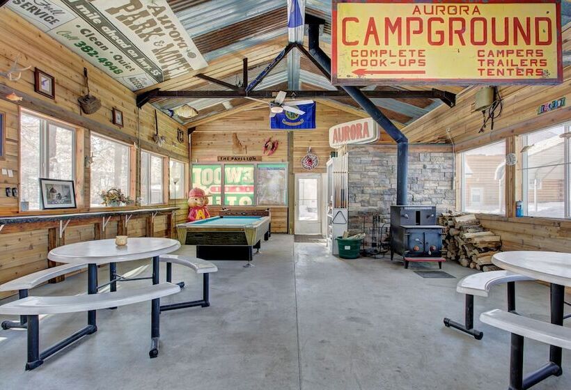 فندق Alpine Lodge