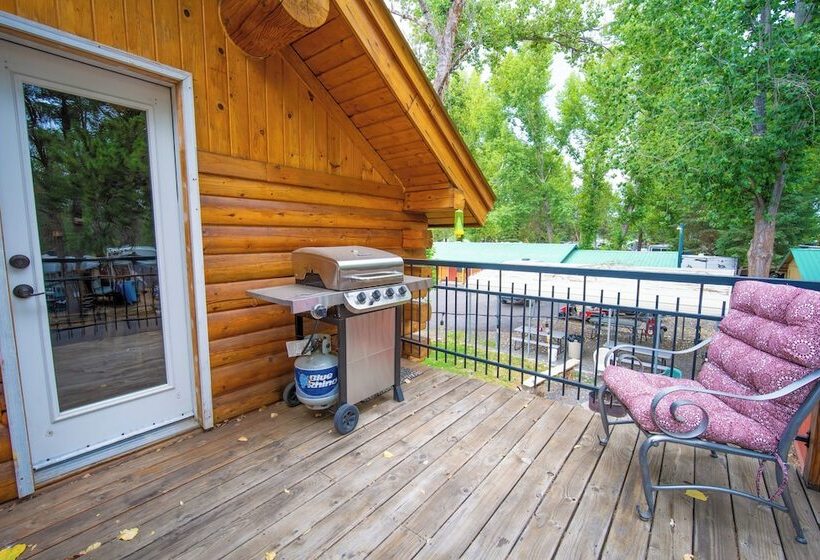 فندق Alpine Lodge