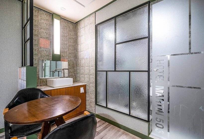 Motel Gimhae Samgye Martin