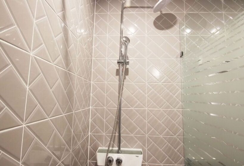 Motel Gimhae Samgye Martin