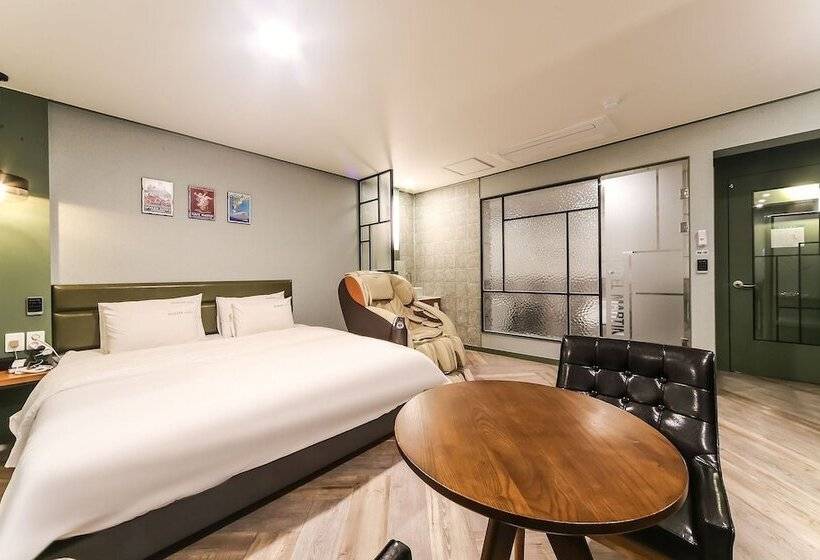 Motel Gimhae Samgye Martin