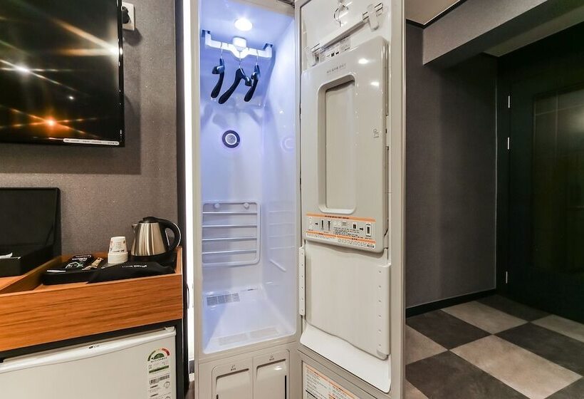 Motel Gimhae Samgye Martin