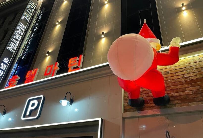 Motel Gimhae Samgye Martin