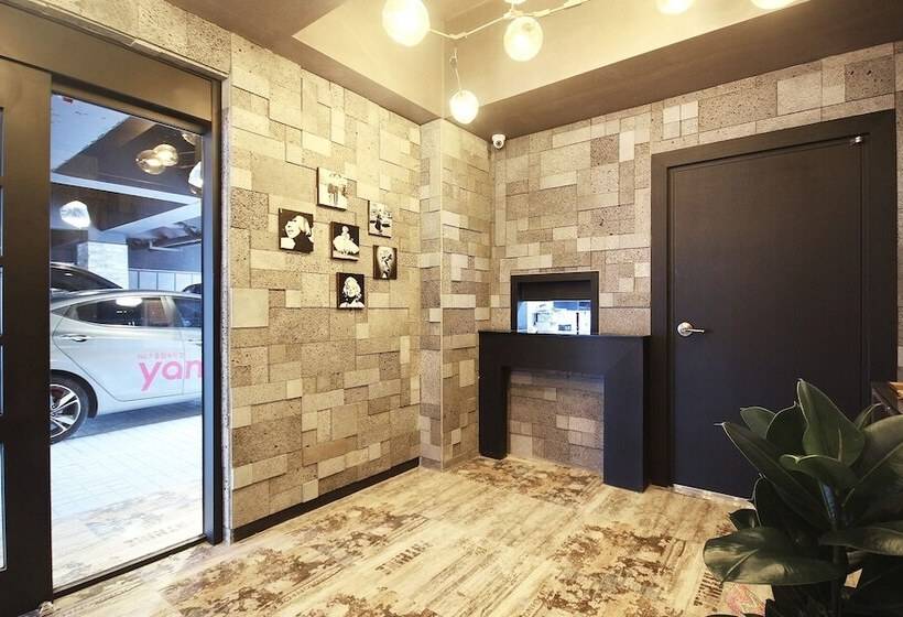 Motel Gimhae Samgye Martin