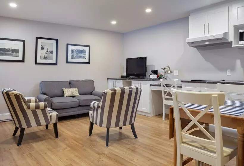 Hotelli Picton Harbour Inn