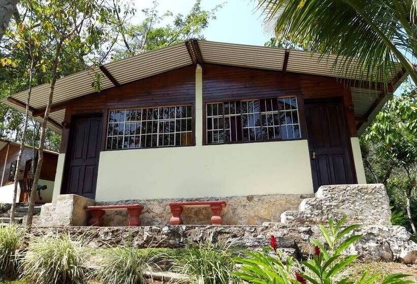 هتل Posada Las Marias