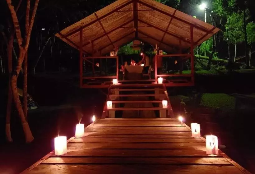 هتل Posada Las Marias