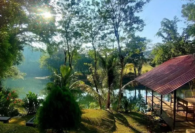 هتل Posada Las Marias