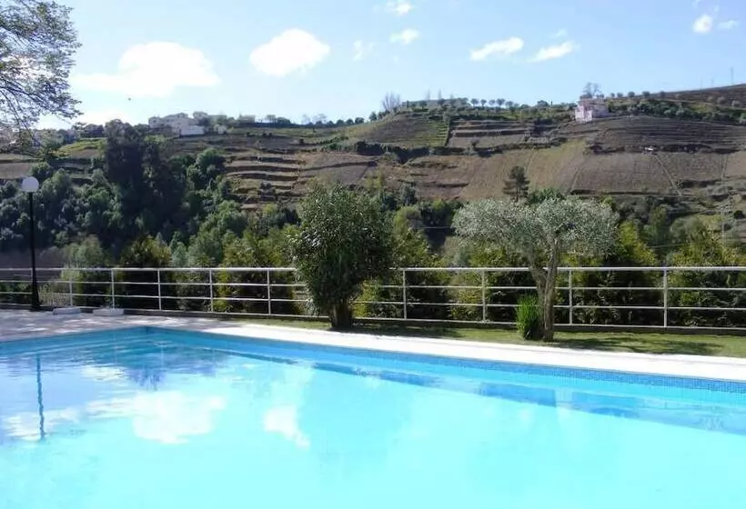 Maaseutuhotelli Solar Quinta Da Portela   Douro