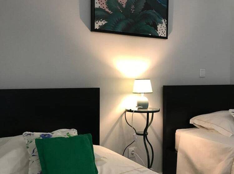 田舎風ホテル Solar Quinta Da Portela   Douro