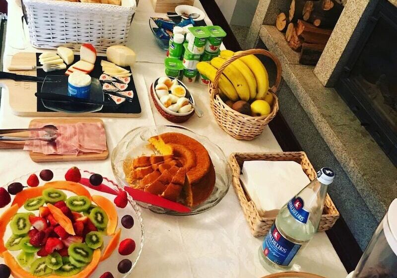 田舎風ホテル Solar Quinta Da Portela   Douro