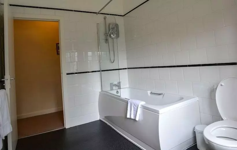 Hotelli Steeton Hall