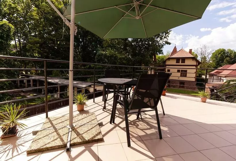 ペンション Bella Villa Siofok