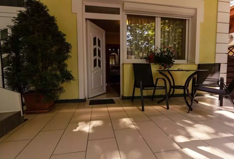 ペンション Bella Villa Siofok