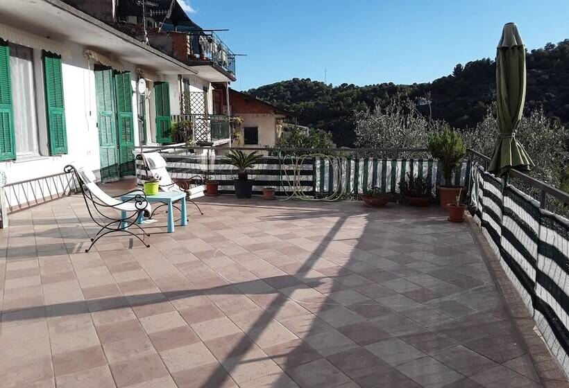 بنسيون Room In Guest Room Valle Degli Ulivi Liguria, Italia