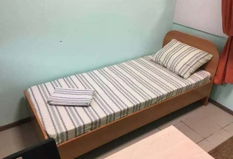 Hostel Globe