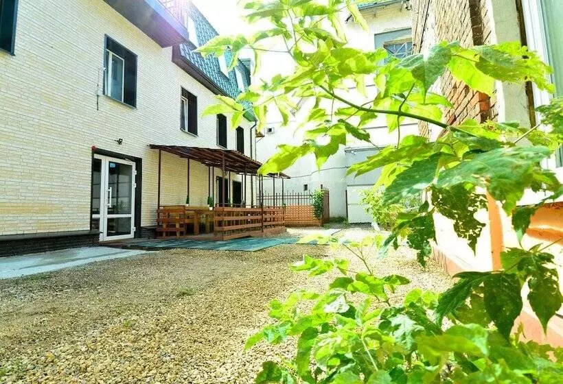پانسیون Scandi House