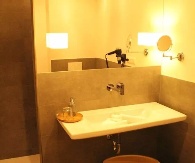 Majatalo Tauberlodge