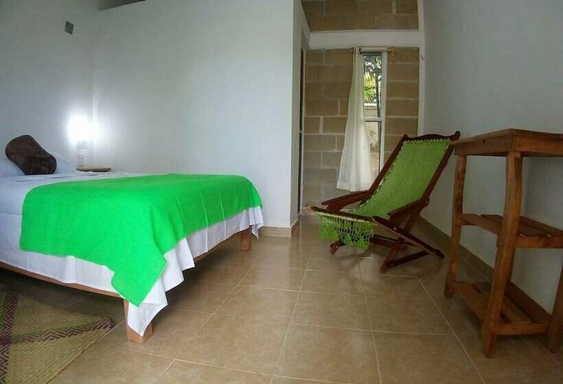 Отель Estancia De Cortés