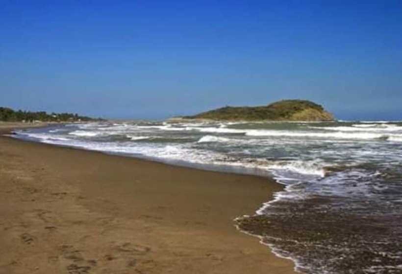 Отель Estancia De Cortés