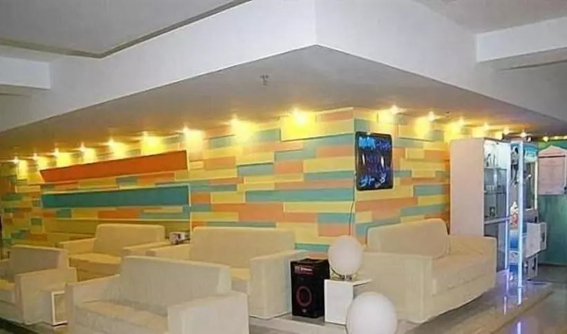 Hotelli Hanting Haiyou Express Shenyang South Wuma Road